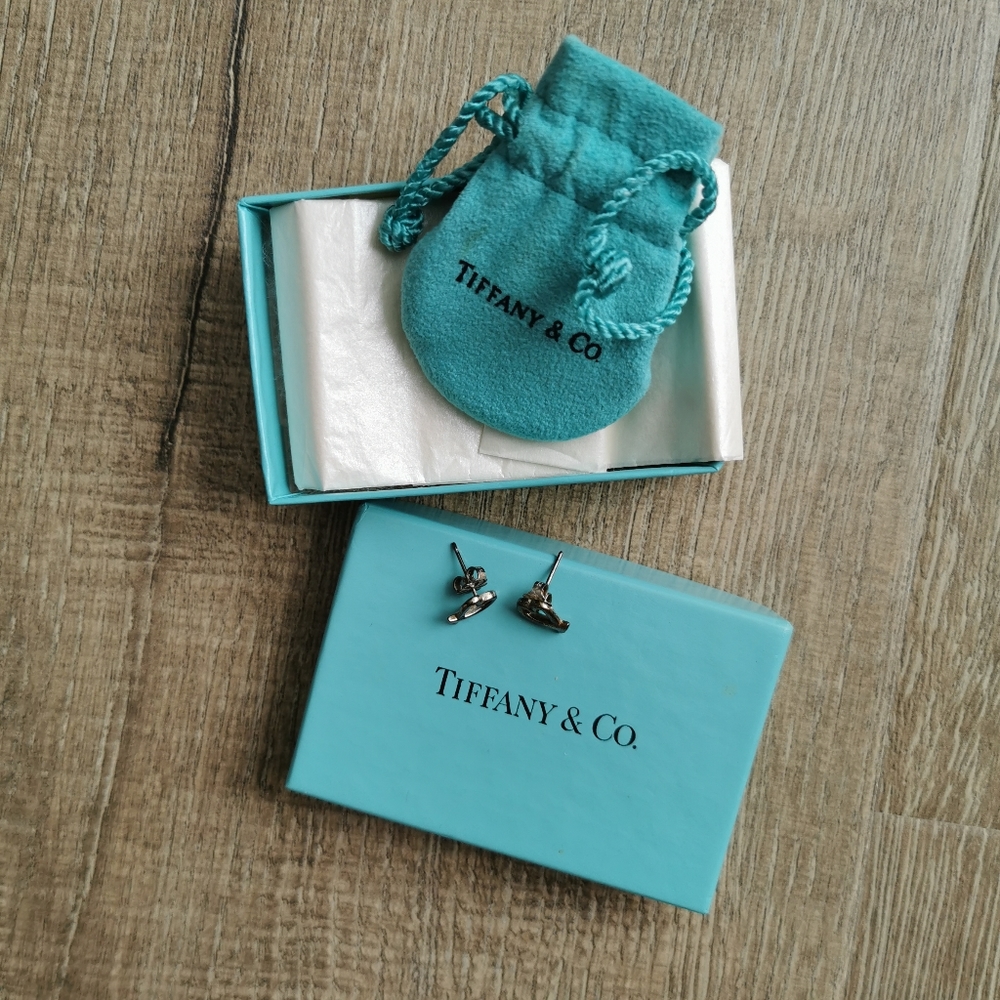 Tiffany Paloma Picasso Loving Heart Earrings